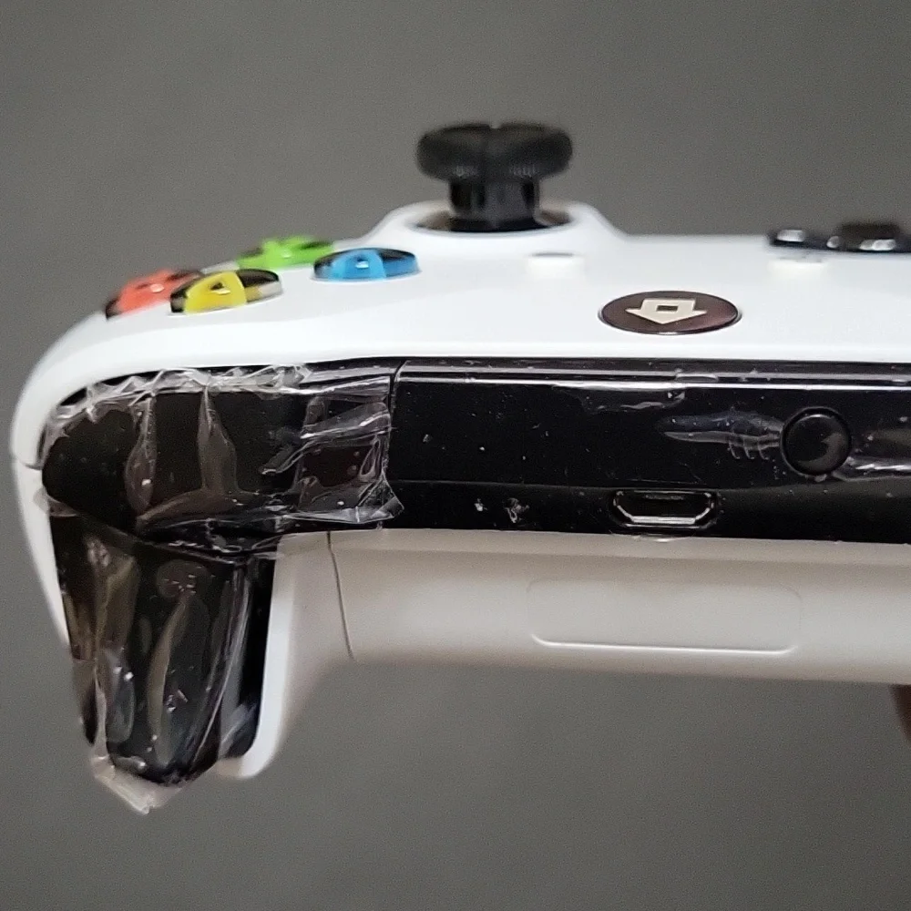 Gaming Controller [NIB]